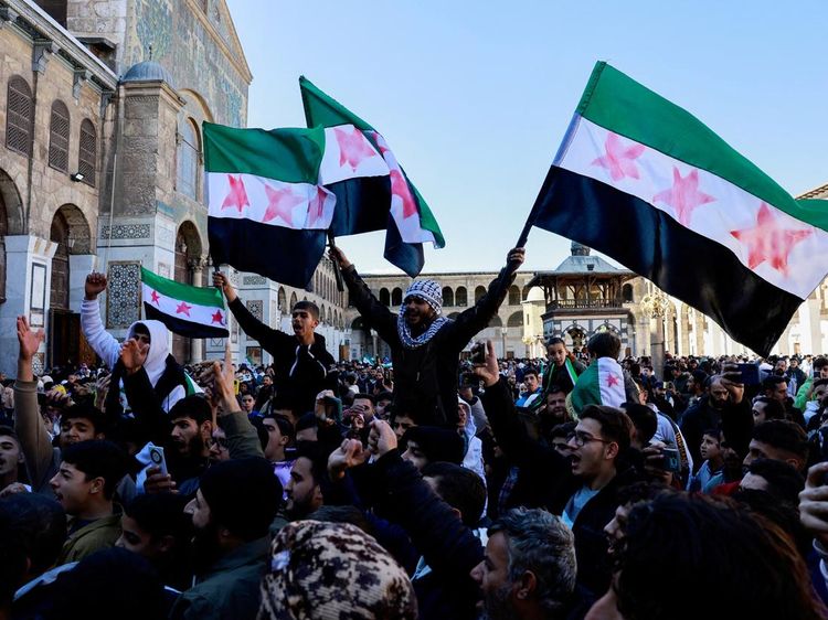 Bingkai Sepekan: Tumbangnya Rezim Assad