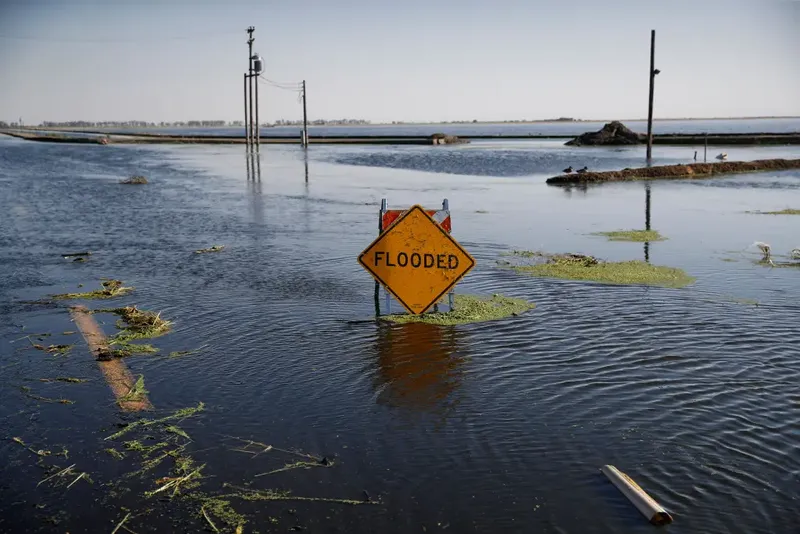 Danau Tulare di California, AS muncul lagi setelah 130 tahun.