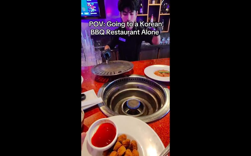 Ditolak Makan Sendirian di Resto Korea, Video TikToker Ini Viral