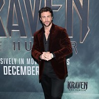 Mereka pertama kali bertemu saat Sam mengarahkan Aaron di film ‘Nowhere Boy’ pada 2008, dan sejak itu, hubungan mereka berlanjut hingga menikah. Foto: John Nacion/Variety via Getty Images