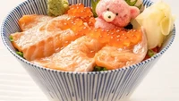 Kalau penyajian sushi bowl ini malah menunjukkan beruang yang sedang santai tiduran sambil diselimuti fish roe! Foto: Sora News 24