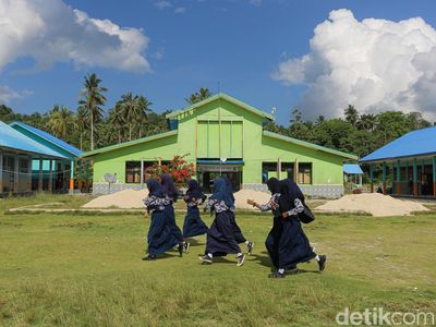 Guru Berprestasi Bawa Inovasi Digital di Sekolah Pedalaman Konawe