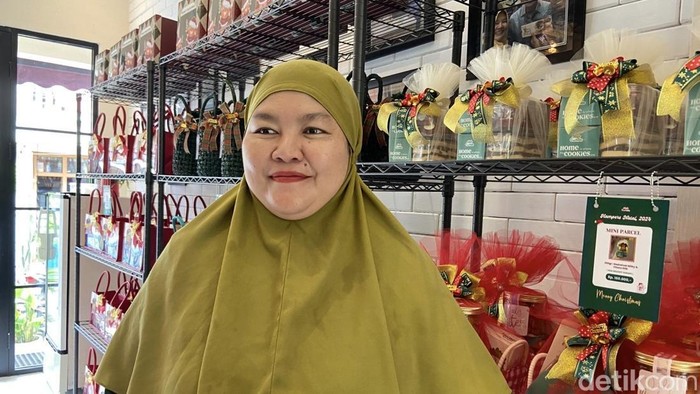 Hampers Natal Diah Cookies laris manis diburu warga