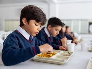 Bikin Anak Makin Pintar! Ini 6 Makanan yang Harus Ada di Rumah