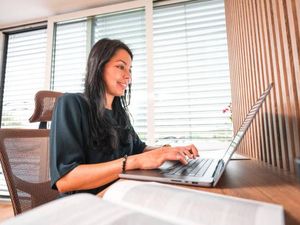 Contoh Kutipan Langsung dan Tidak Langsung, serta Teknis Penulisannya