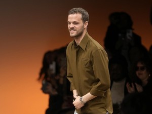 The Hottest Job in Fashion Terisi, Matthieu Blazy Jadi Desainer Chanel