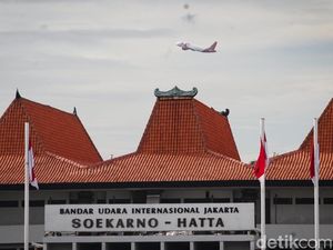 Viral WN China di Soetta Selipkan Uang dalam Paspor, Imigrasi Pastikan Hoax