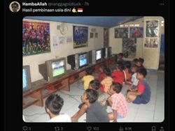 Meme Anak Rental PS Nih Bos Jadi Juara Dunia Esports