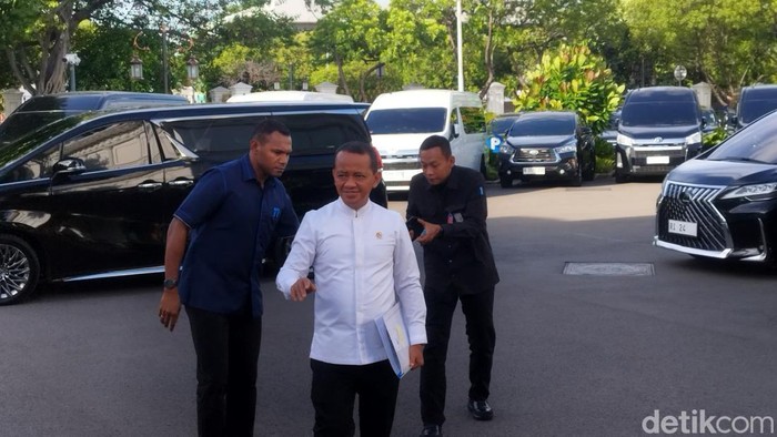 Menteri ESDM Bahlil Lahadalia merapat ke Istana