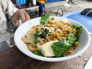 5 Tempat Mi Yamin Enak di Cirebon, Harga Mulai Rp 10 Ribu