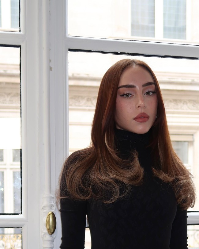 Nicki Nicole cukup dikenal di industri musik dalam dan luar negeri yang bahkan menarik perhatian mantan presiden AS, Barrack Obama. Salah satu lagu wanita 24 tahun itu, Ella no es tuya, masuk dalam daftar lagu musim panas Obama. Foto: Instagram Nicki Nicole