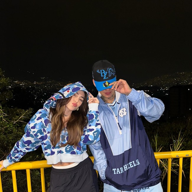 Pemain Chelsea, Enzo Fernandez, disebut sudah move on dari mantan istrinya, Valentina Cervantes. Ia pun belakangan digosipkan tengah berpacaran dengan Nicki Nicole.Foto: Instagram Nicki Nicole