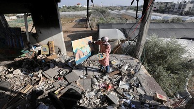 Pelukis Palestina Ajak Anak Gaza Berkarya di Tengah Konflik