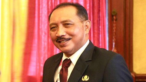 Jabatan I Nyoman Jendrika selaku Pj Bupati Klungkung resmi diperpanjang hingga setahun ke depan, Jumat (13/12/2024). (Putu Krista/detikBali).