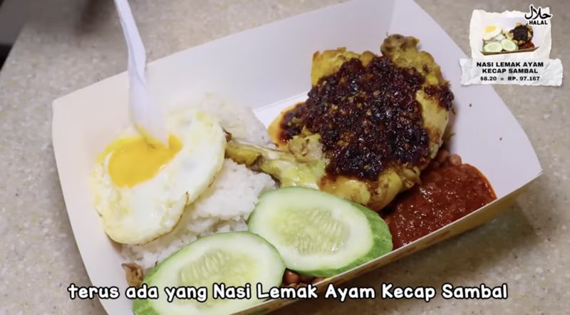 Tasyi Athasyia ke Singapura, Bagikan 4 Rekomendasi Makanan Halal Enak