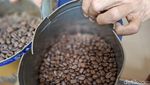 Istimewa! Kopi Tubruk di Toko Kopi Legendaris Pasar Jatinegara
