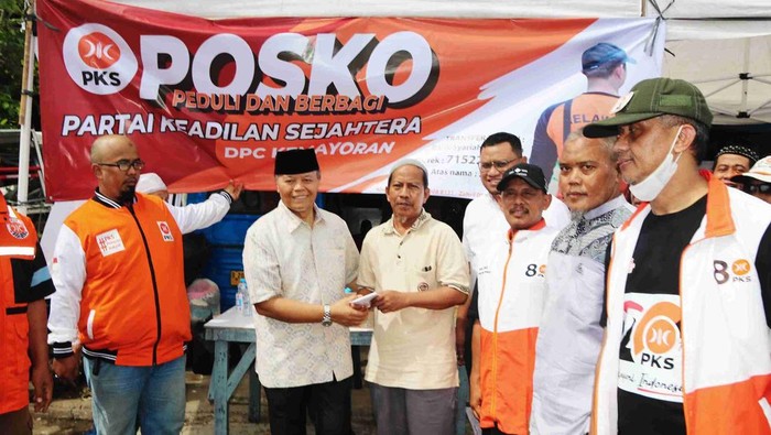 Wakil Ketua MPR-RI Hidayat Nur Wahid