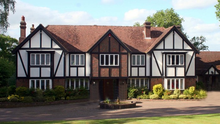 A Large Estate home, tudor style, in the UK