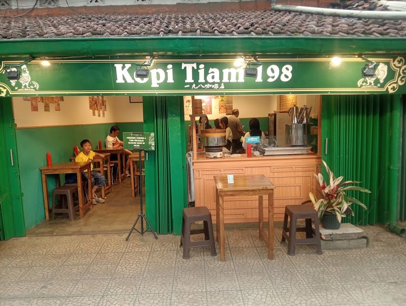 5 Toko Kopi Paling Populer di Area Pasar Cihapit Bandung