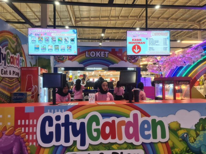 City Garden Eat and Play