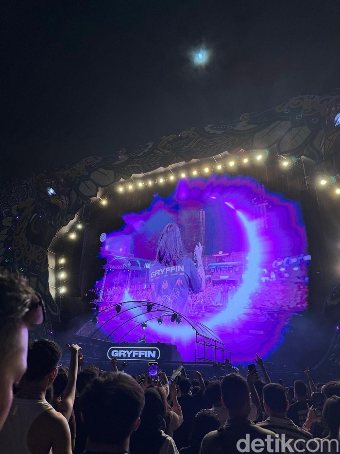 DWP 2024 Djakarta Warehouse Project (DWP) 2024 resmi dibuka di JIExpo Kemayoran, Jakarta, Jumat (13/12/2024) malam.
