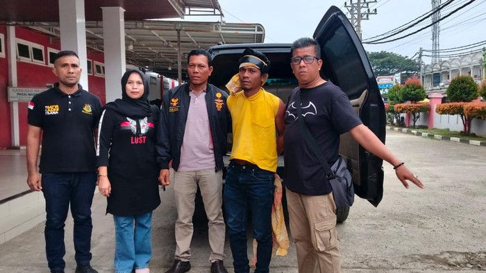 Herman, terdakwa kasus narkoba di Banda Aceh yang kabur usai mendobrak sel di Pengadilan Negeri (PN) Banda Aceh kembali ditangkap. (Dok Kejari Banda Aceh)