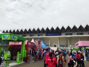 Melihat Keseruan HUT ke-23 Transmedia di Istora Senayan Hari Ini