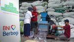lihat UMKM Ubah Sampah Jadi Sepatu
