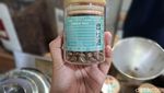 Kafe Kecil di Pasar Santa Ini Punya Biji Kopi Berkualitas Internasional