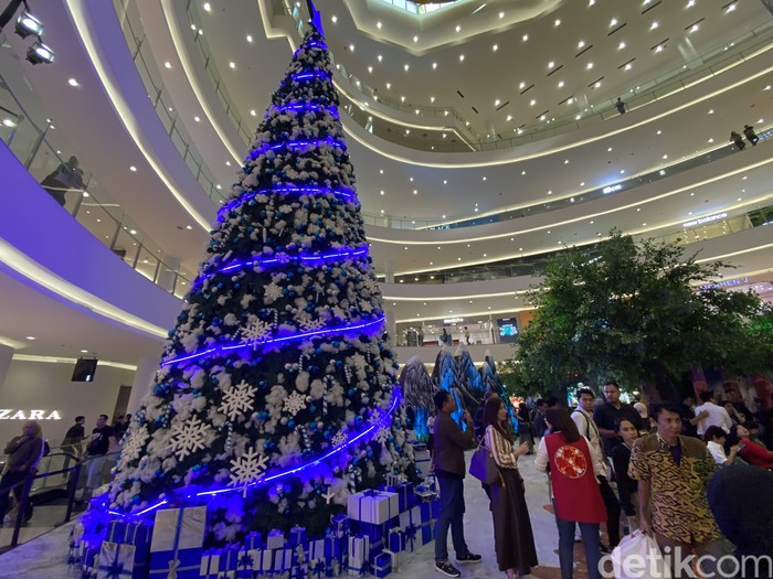 Midnight Shopping Senayan City Desember 2024 Midnight Shopping Senayan City Desember 2024