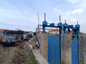 Tak Tuntas 3 Hari, Perbaikan Bozem Simo Hilir Terkendala Hujan