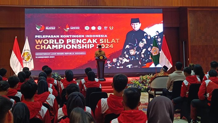 pelepasan atlet pencak silat ke Kejuaraan Dunia Pencak Silat 2024 di Abu Dhabi, Uni Emirat Arab.