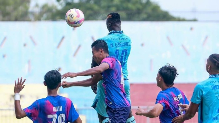 Persela vs RANS Nusantara