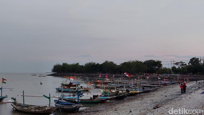 Proyek Surabaya Waterfront Land: Solusi Ruang atau Ancaman Ekologi?