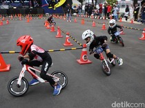 Potret Seru Balita Balapan Pushbike di HUT Transmedia