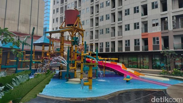 Trans Park Juanda, Bekasi