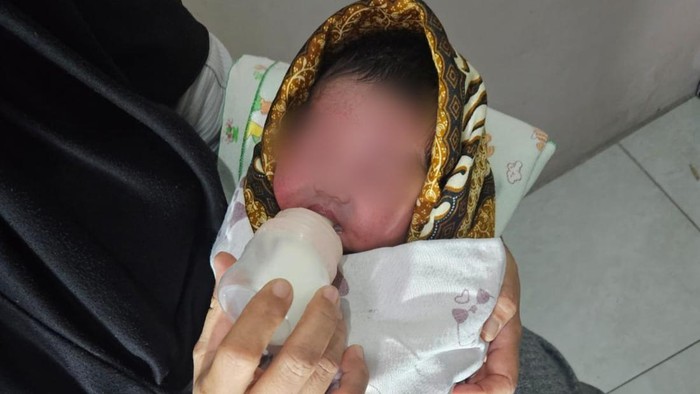 Bayi Baru Lahir Dibuang di Pekarangan Warga Trenggalek
