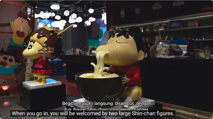 kafe tema crayon shinchan yang lucu menggemaskan