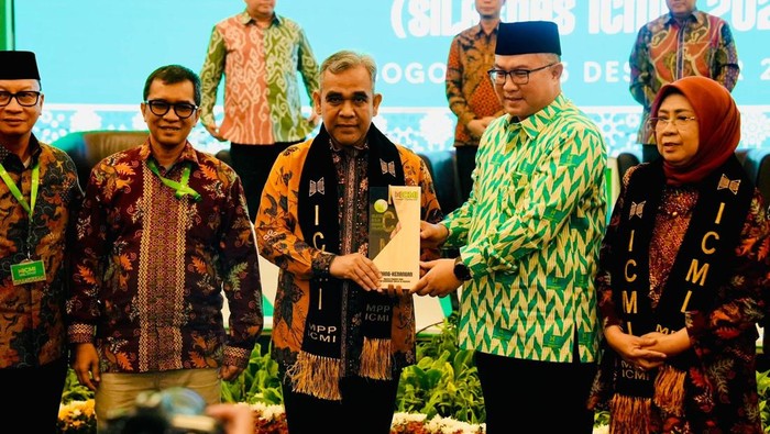 Ketua MPR RI Ahmad Muzani menghadiri SILAKNAS ICMI di Bogor pada Minggu (15/12/2024). Foto: Dok. Istimewa.