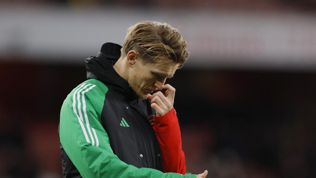 Arsenal lagi butuh gol, Martin Odegaard kok ditarik? (Action Images via Reuters/Andrew Couldridge)