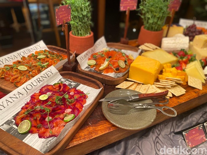 Meriah! Sajian Lobster hingga Cake untuk Rayakan Natal di Hotel