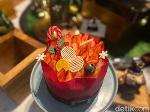 Meriah! Sajian Lobster hingga Cake untuk Rayakan Natal di Hotel