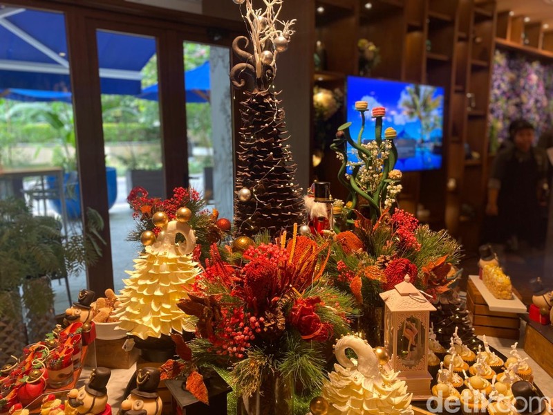 Meriah! Sajian Lobster hingga Cake untuk Rayakan Natal di Hotel