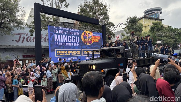 Navy Parade Surabaya