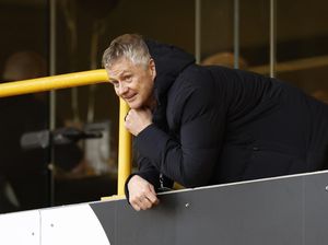 Shearer: Solskjaer Jadi Manajer MU Lagi? Aneh Sih