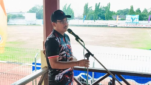 Sekda Buleleng, Gede Suyasa, membuka Turnamen Buleleng Cup III, Minggu (15/12/2024). (Istimewa)