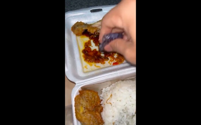 Sekte Baru! Makan Jelly Pakai Sambal Ayam Geprek