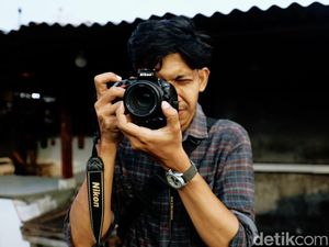 Setyo Manggala, Guru Foto Bocah Terminal Depok