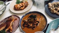Menu yang disajikan di Restoran Gang Nikmat