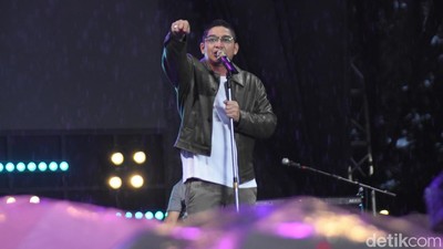 Ungu Guncang Panggung HUT Ke-23 Transmedia